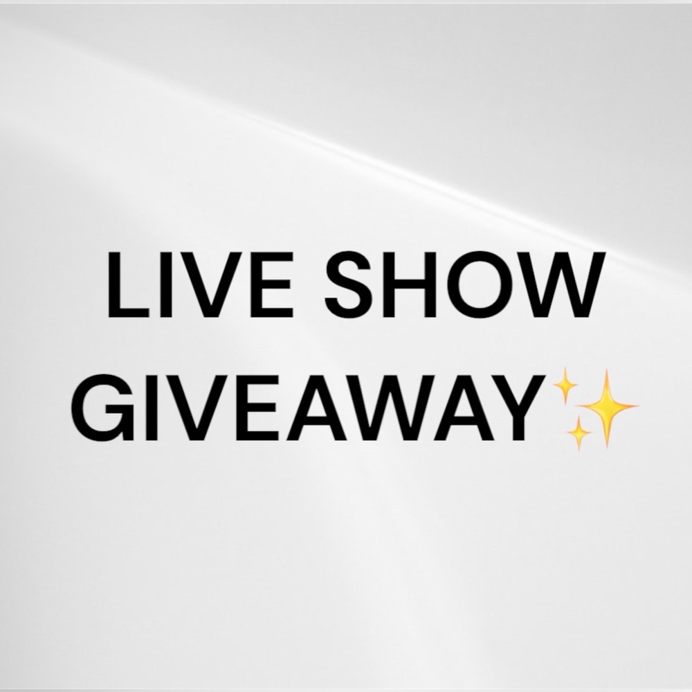 Live show giveaway post